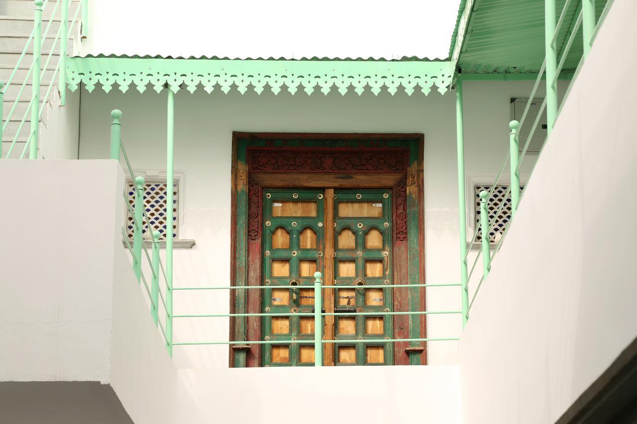 Little Garden Guest House Udaipur Exterior photo